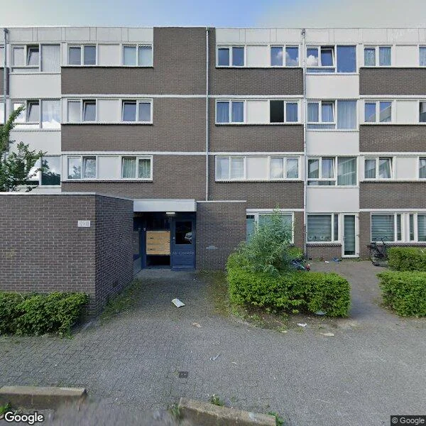 Straatbeeld van Opijnenhof 46, 1106XR Amsterdam