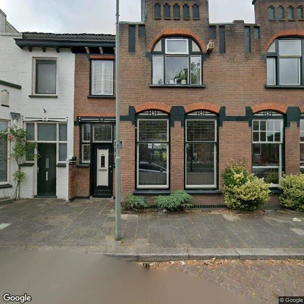 Straatbeeld van Oranje Vrijstaatplein 5, 3312EP Dordrecht