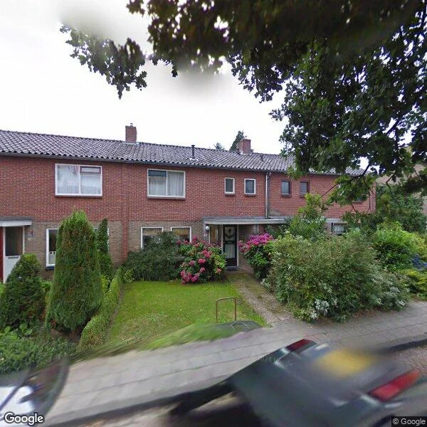 Straatbeeld van Oranjelaan 12, 9471CG Zuidlaren
