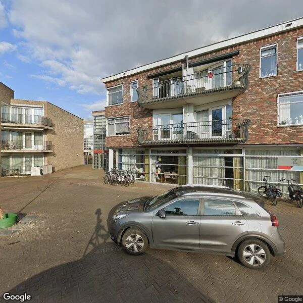 Straatbeeld van Oranjeplein 194, 4388AH Oost-Souburg