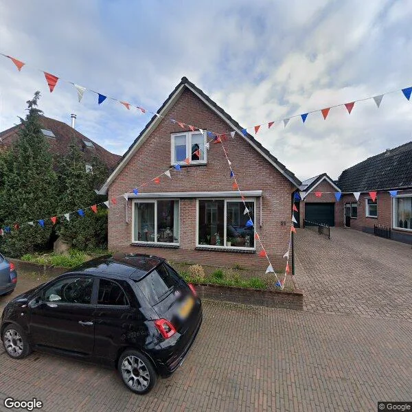 Straatbeeld van Oranjestraat 11, 6741CV Lunteren