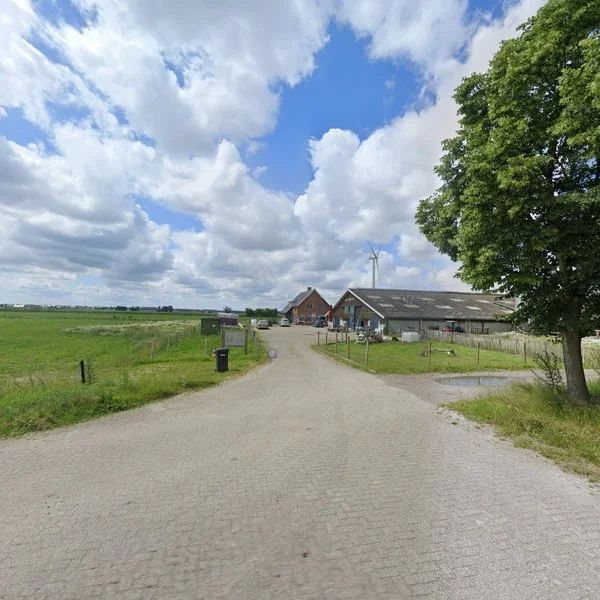 Straatbeeld van Ossenkampweg 16, 3898LA Zeewolde