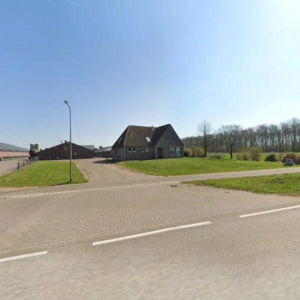 Straatbeeld van Ossestraat 5, 5367NE Macharen