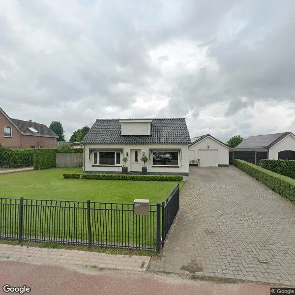 Straatbeeld van Oude Antwerpsepostbaan 78b, 4741TL Hoeven