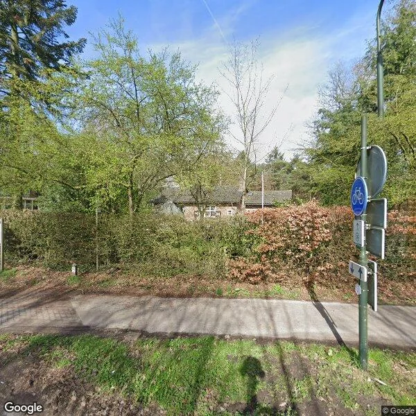 Straatbeeld van Oude Bosschebaan 12, 5074RD Biezenmortel