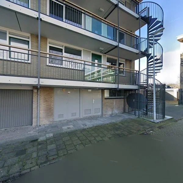 Straatbeeld van Oude Haven 37, 2992BJ Barendrecht