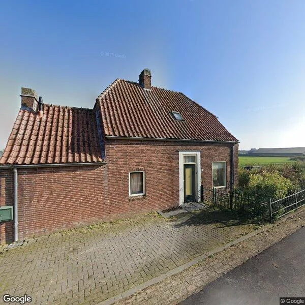 Straatbeeld van Oude Kerkstraat 17, 4271BB Dussen