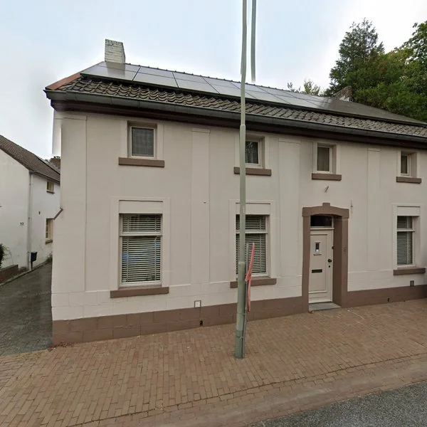 Straatbeeld van Oude Kerkstraat 8, 6124BD Papenhoven