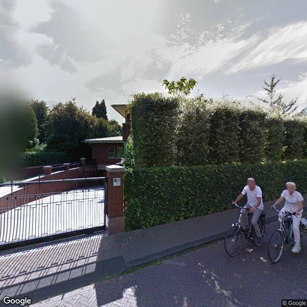 Straatbeeld van Oude Kerkweg 6, 1251NZ Laren
