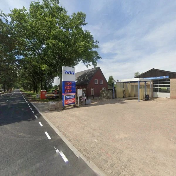 Straatbeeld van Oude Peelstraat 32, 5759PC Helenaveen