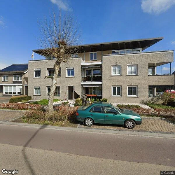 Straatbeeld van Oude Provincialeweg 72E, 5527BR Hapert
