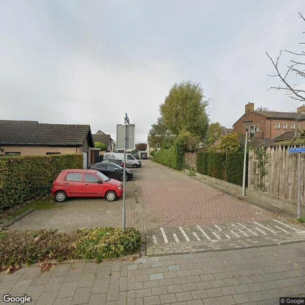 Straatbeeld van Oude Regthuys 2, 4126RZ Hei- en Boeicop