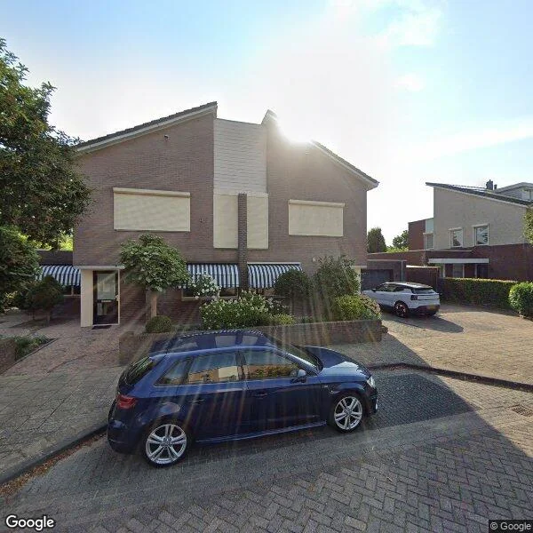 Straatbeeld van Oude Wetering 13, 3945GE Cothen