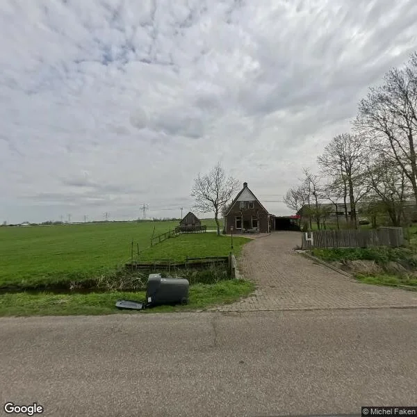 Straatbeeld van Oudeschouw 4, 8491MP Akkrum