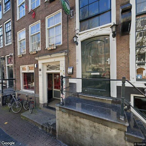 Straatbeeld van Oudezijds Achterburgwal 21D, 1012DA Amsterdam