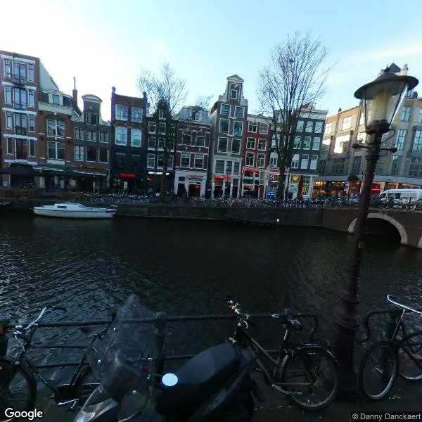 Straatbeeld van Oudezijds Voorburgwal 187K, 1012EW Amsterdam