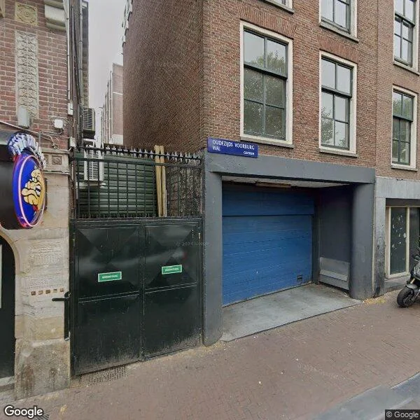 Straatbeeld van Oudezijds Voorburgwal 212-1, 1012GJ Amsterdam