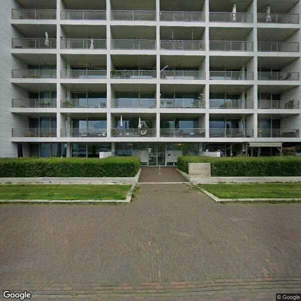 Straatbeeld van Overhoeksparklaan 180, 1031KC Amsterdam