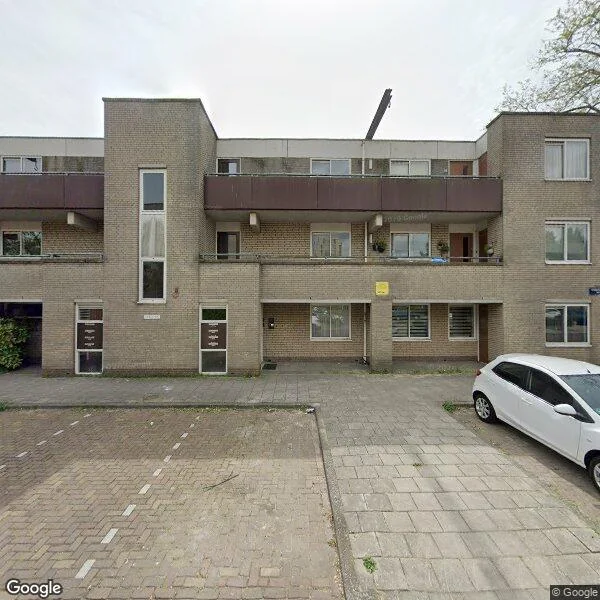 Straatbeeld van Overleg 125, 1068RM Amsterdam