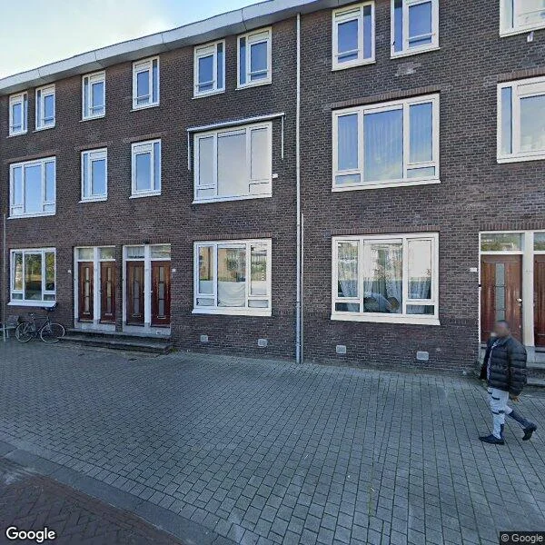 Straatbeeld van Overschiesestraat 50A, 3112HH Schiedam