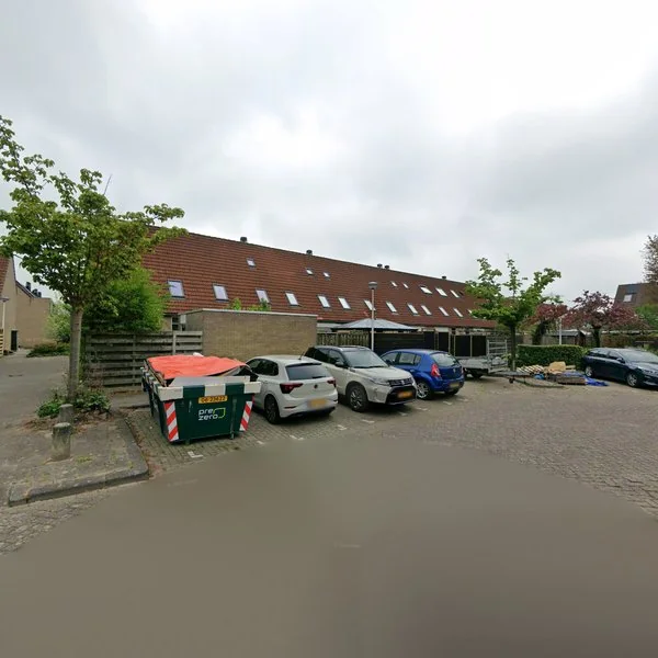 Straatbeeld van Paalsporenkreek 25, 3206GG Spijkenisse