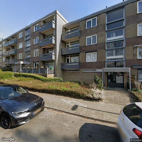 Straatbeeld van Palmstraat 8, 6413RC Heerlen