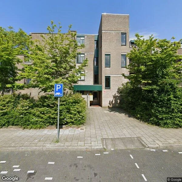 Straatbeeld van Papendrechtstraat 27, 1106BM Amsterdam