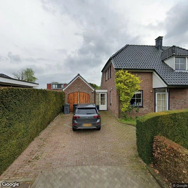 Straatbeeld van Papenstraat 17, 6681DA Bemmel