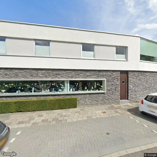 Straatbeeld van Papenweg 6, 6241BV Bunde