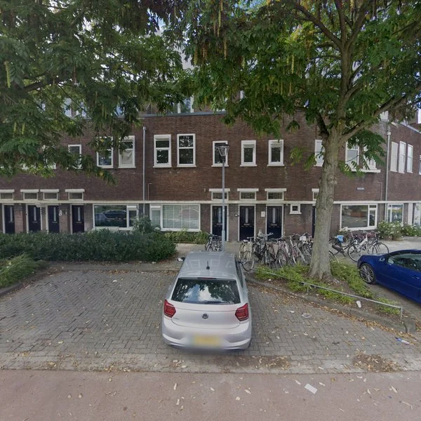 Straatbeeld van Parallelweg 2, 5223AK Den Bosch