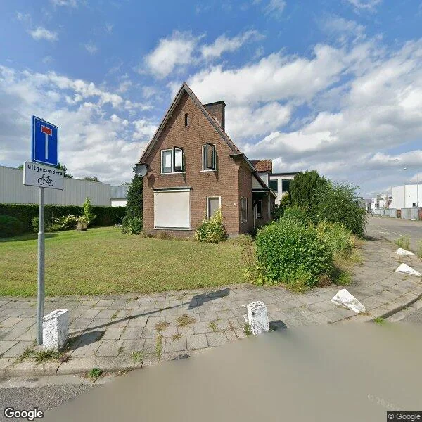 Straatbeeld van Parallelweg 3, 3771LE Barneveld