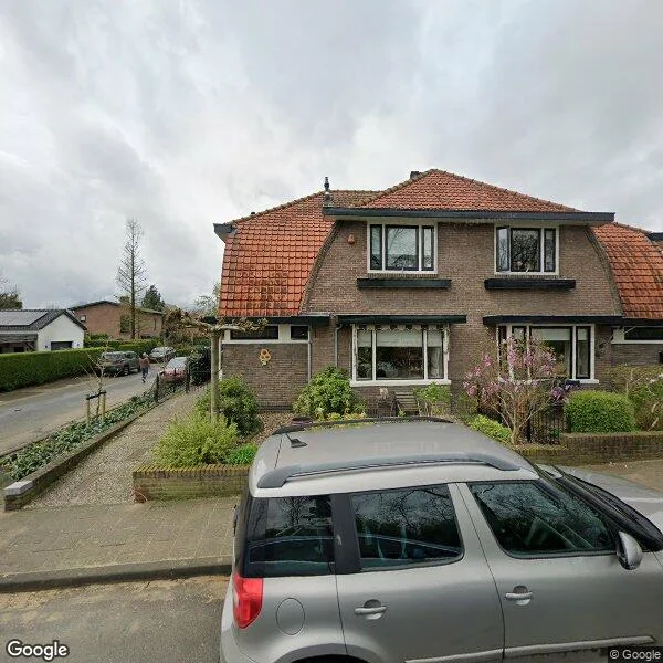 Straatbeeld van Parallelweg 4, 3911AN Rhenen