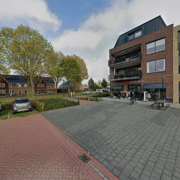 Straatbeeld van Parelplein 84, 4284GA Rijswijk (NB)
