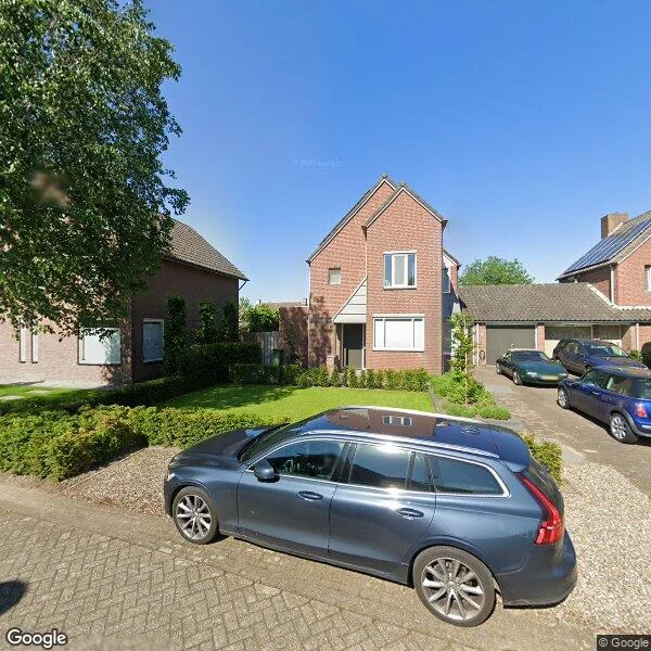 Straatbeeld van Park 8, 6093EL Heythuysen
