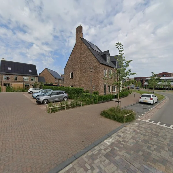 Straatbeeld van Parklaan 71, 2742MG Waddinxveen
