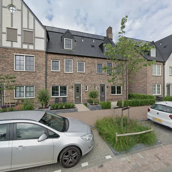 Straatbeeld van Parklaan 83, 2742MG Waddinxveen