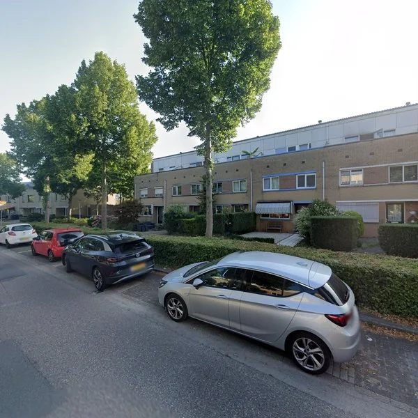 Straatbeeld van Parkwijklaan 79, 1326DR Almere