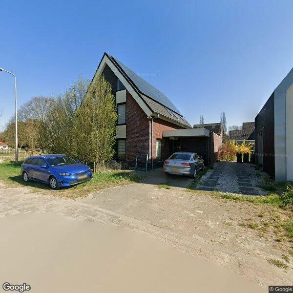 Straatbeeld van Pastoor Coxstraat 2, 5398GA Maren-Kessel