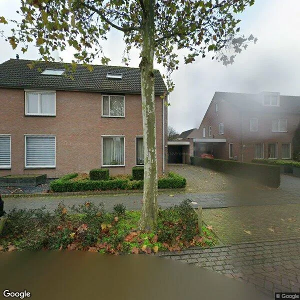 Straatbeeld van Pastoor Jacobsstraat 77, 5751JC Deurne
