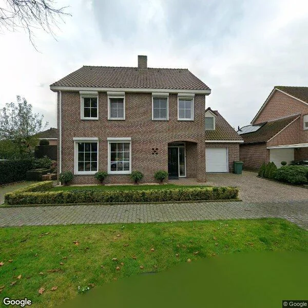 Straatbeeld van Pastoor Obersstraat 32, 6003PA Weert
