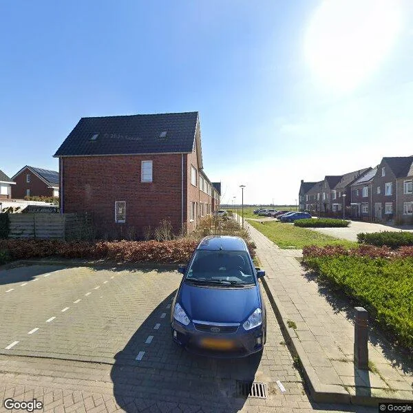 Straatbeeld van Pastoor van Tielstraat 52, 6578AM Leuth