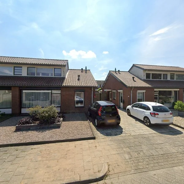 Straatbeeld van Pater Kustersstraat 7, 5809AW Leunen