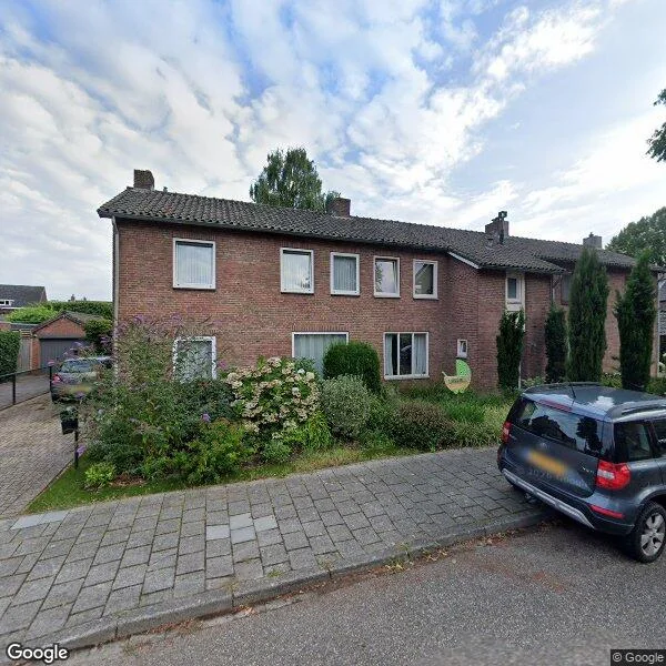 Straatbeeld van Pater van den Heuvelstraat 6, 6045BR Roermond