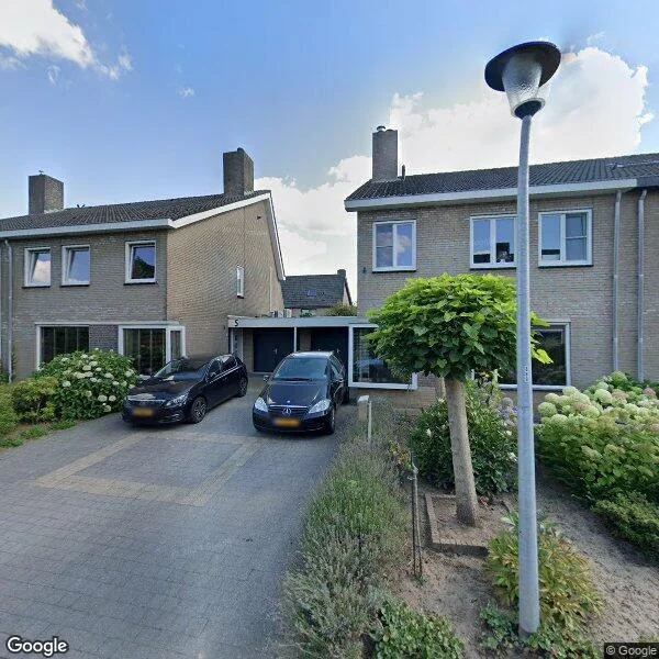 Straatbeeld van Pater Verhaagstraat 7, 5941BH Velden