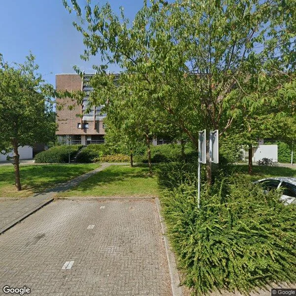 Straatbeeld van Paul Kleestraat 106, 1328HJ Almere