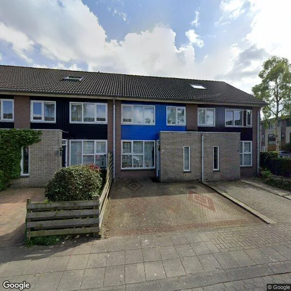 Straatbeeld van Paulus Potterstraat 4, 1318PN Almere