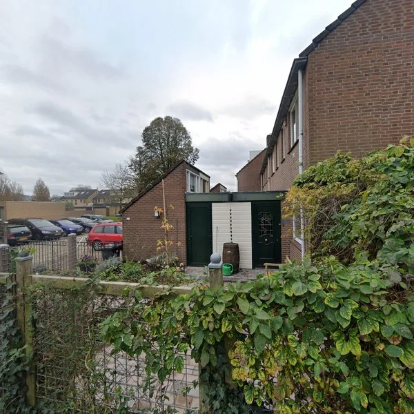 Straatbeeld van Pauwenkamp 303, 3607GX Maarssen