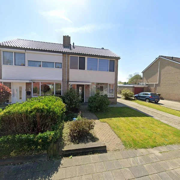 Straatbeeld van Pelmolenlaan 11, 9679GA Scheemda