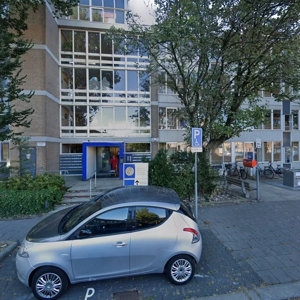 Straatbeeld van Pennemes 82, 1502WZ Zaandam
