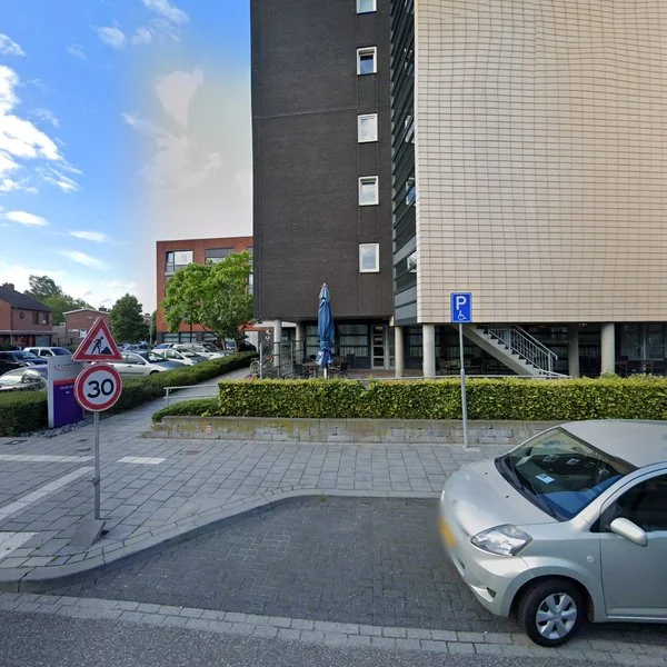 Straatbeeld van Peschstraat 10A, 6166CT Geleen